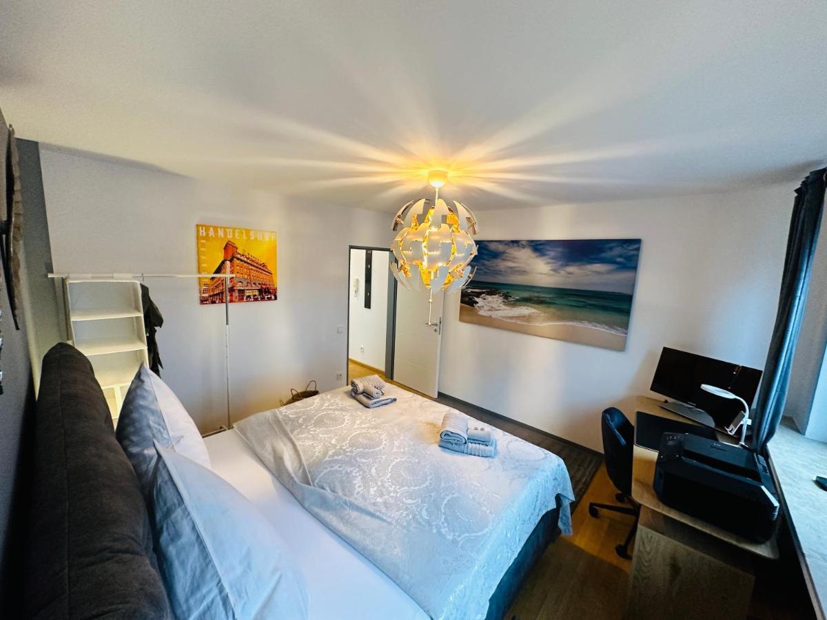 Appartamento Stilvoll-Mit Balkon- Zentral - Netflix-Nespresso Essen Esterno foto